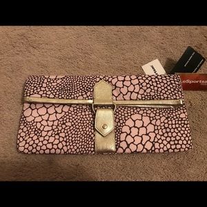 Lesportsac clutch- new